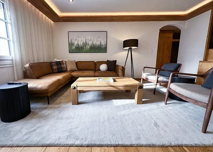 Chic Alpine Elegance: Designer Retreat In *